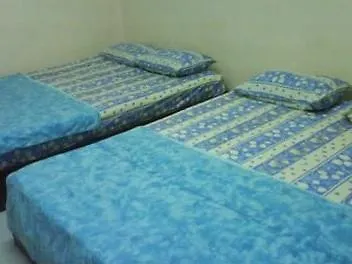 Shalini'S Guest House Batu Ferringhi 2*,  Malaysia